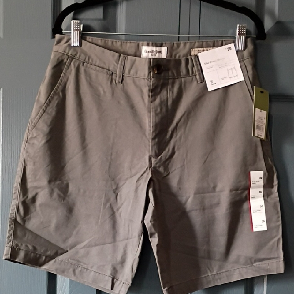 Goodfellow & Co Men's Tan Flat Front Shorts